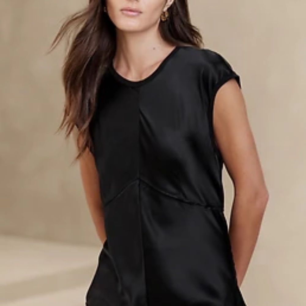NWT Banana Republic Claudette Silk Top - Black xs